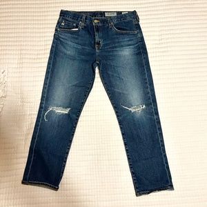 AG Womens cropped/distressed jeans. Size 31R